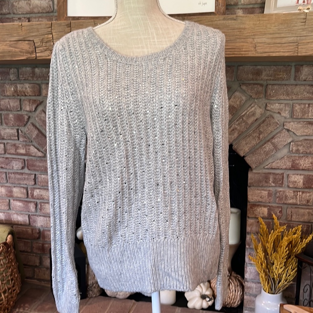 Like New - WHBM holiday sweater!